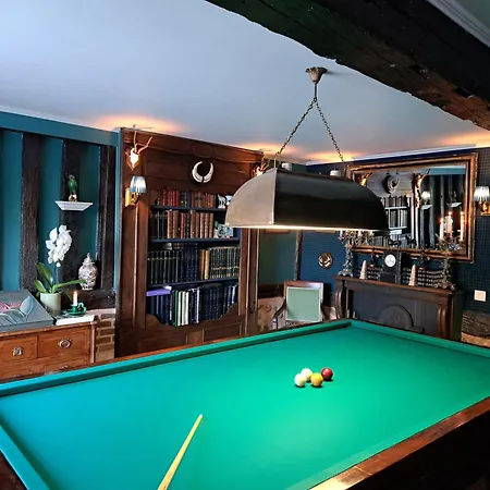 Le Logis De Pitry Bed & Breakfast Thierville