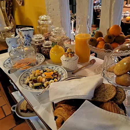 Bed & Breakfast Le Logis De Pitry 4*