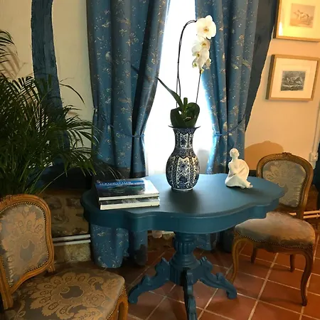 Le Logis De Pitry Bed & Breakfast
