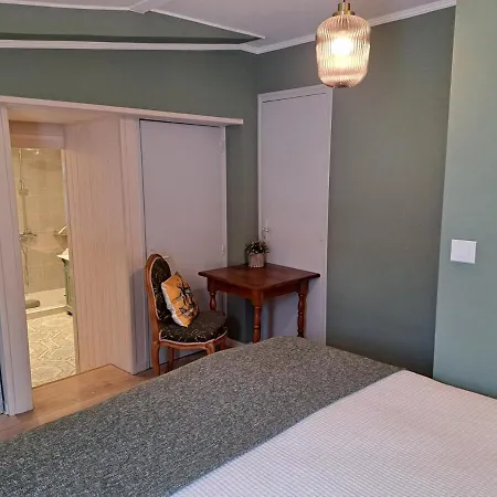 Le Logis De Pitry Nocleg ze śniadaniem Thierville