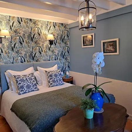 Le Logis De Pitry 4*