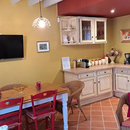 Bed & Breakfast Le Logis De Pitry