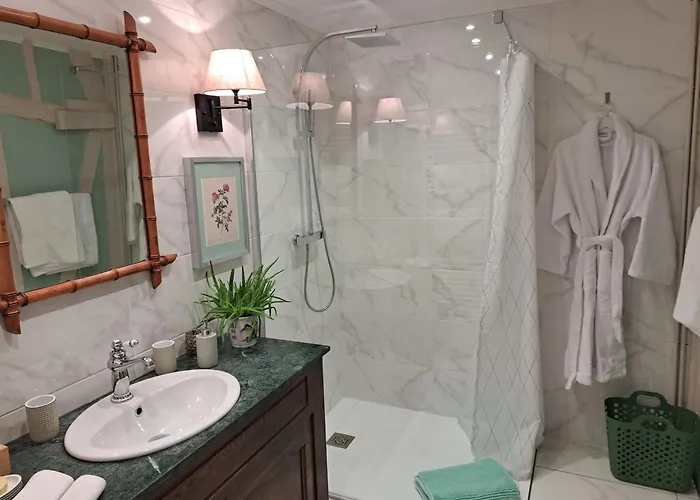 Bed & Breakfast Le Logis De Pitry