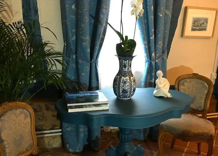 Le Logis De Pitry Bed & Breakfast